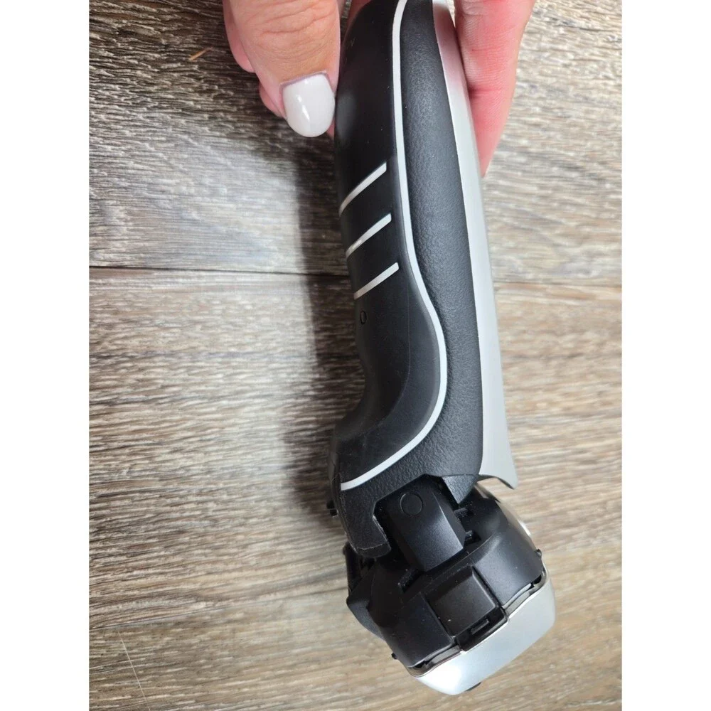 SHAVER ONLY Panasonic Arc Precision Shaving 5-Blade Rechargeable Trimmer ES-LV65